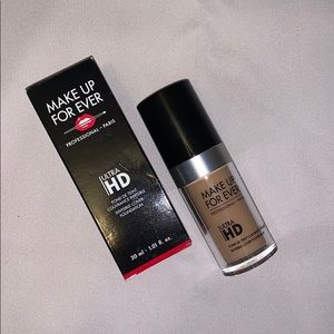 MakeUp ForEver Ultra HD Foundation - Y245